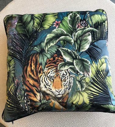 Piped Velvet Tiger Cushion Cover 18" x 18"