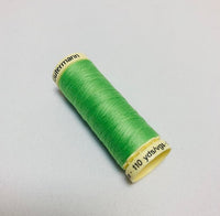 Gutermann Sew All Thread - Apple (153)