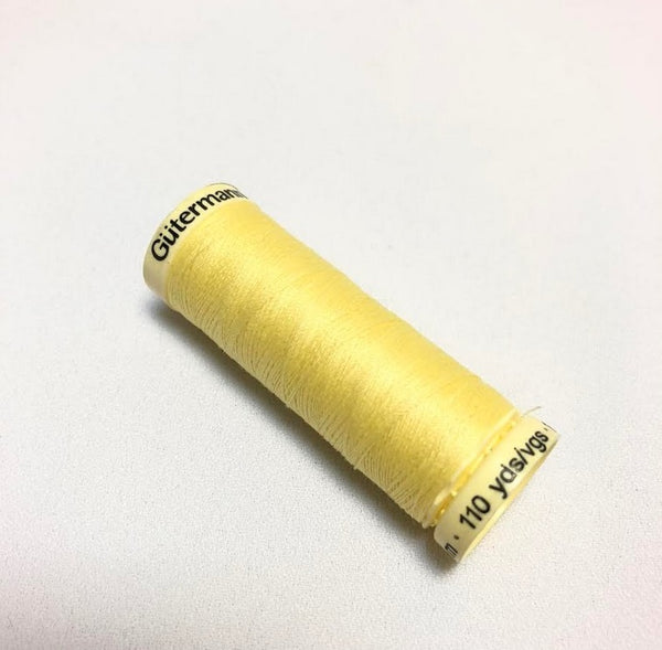Gutermann Sew All Thread - Lemon (578)